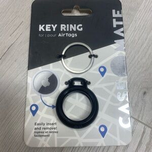 Case-Mate Black and Silver AirTag Key Ring
